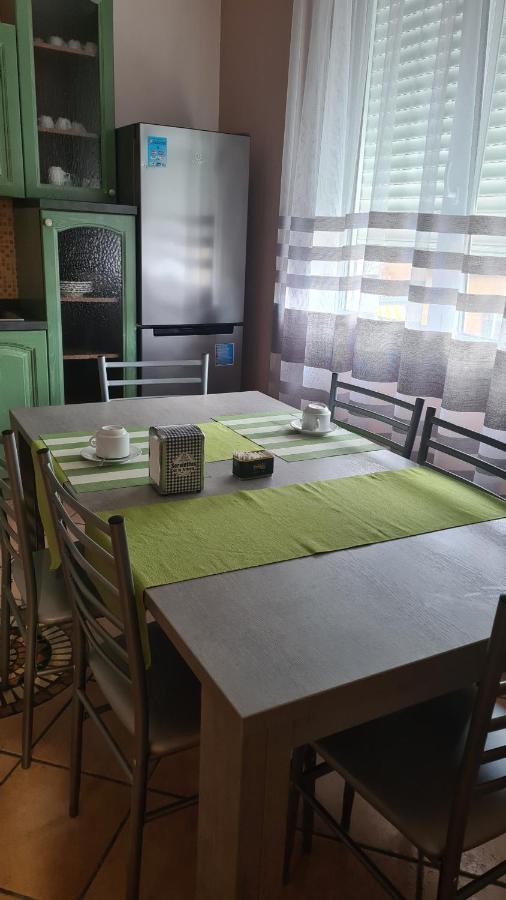 B&B Regina 부스토아르시치오 외부 사진